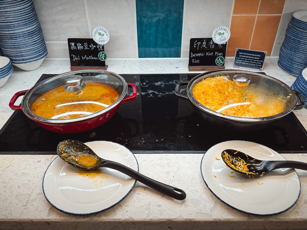 フォーポイントバイシェラトン香港東涌 Tung Chung Kitchenの温かい朝食メニュー