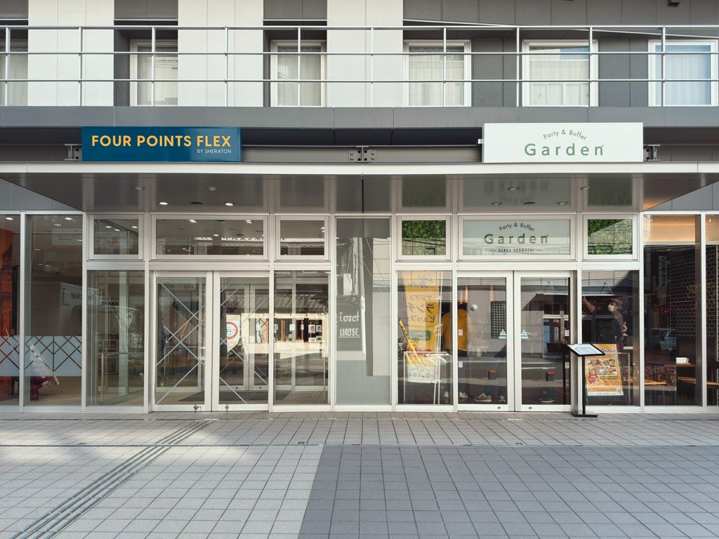 フォーポイント フレックス大阪本町のエントランス