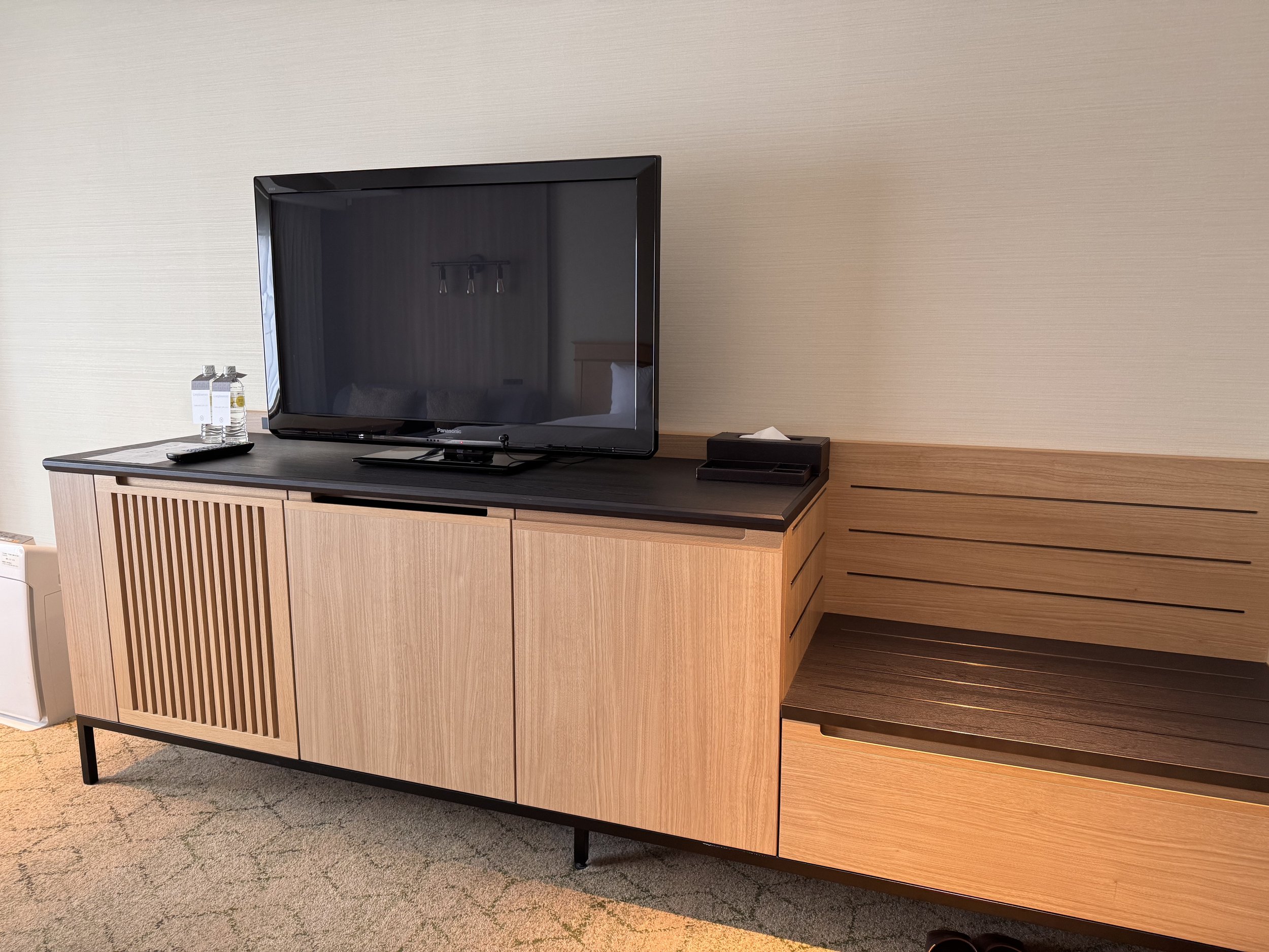  お部屋のテレビ 