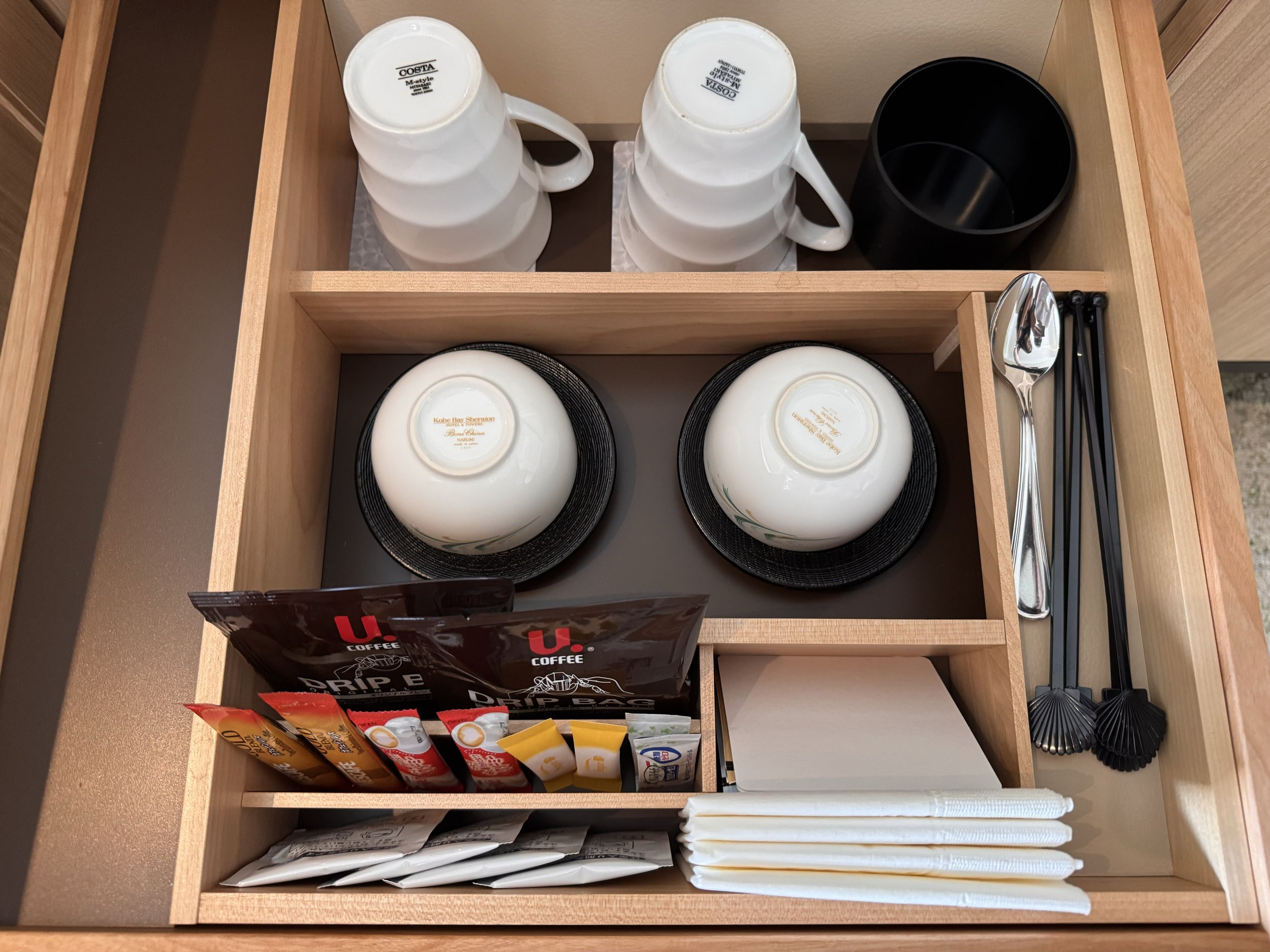  コーヒー、紅茶が飲めます。 
