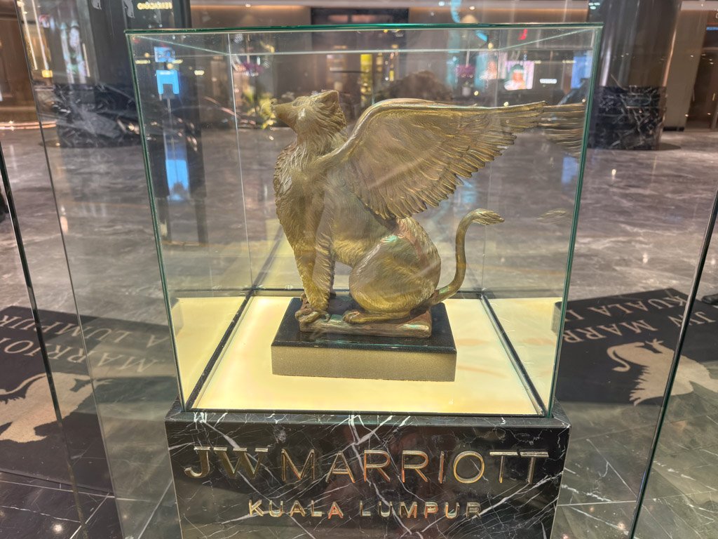 JWマリオット・クアラルンプール入口の彫像