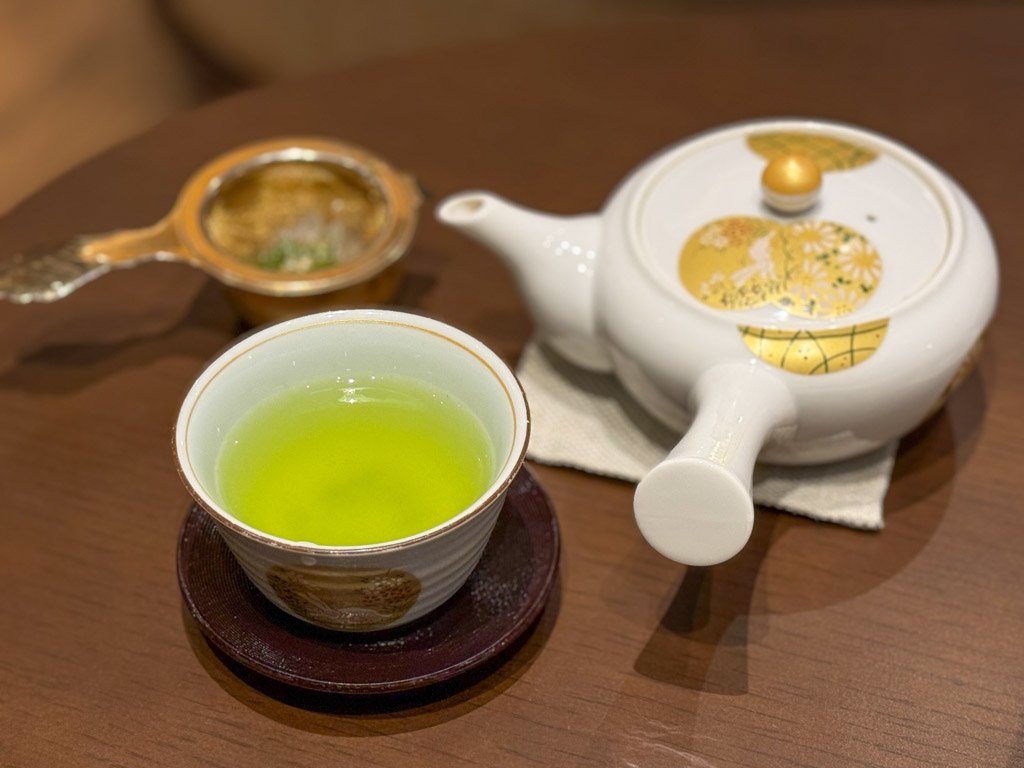 JWマリオット奈良のアフタヌーンティーと日本茶
