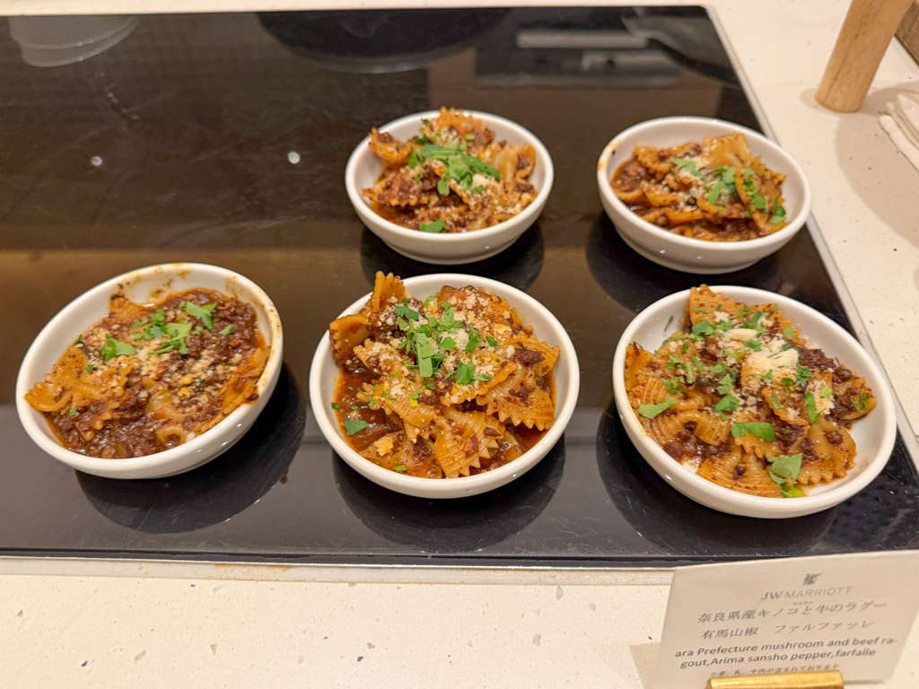 JWマリオット奈良クラブラウンジの丼料理