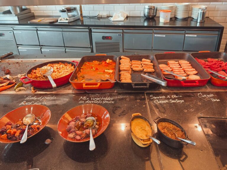 ルメリディアン・クアラルンプール朝食ビュッフェのマレーシア料理