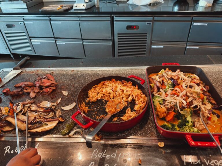 ルメリディアン・クアラルンプール朝食ビュッフェのロースト料理