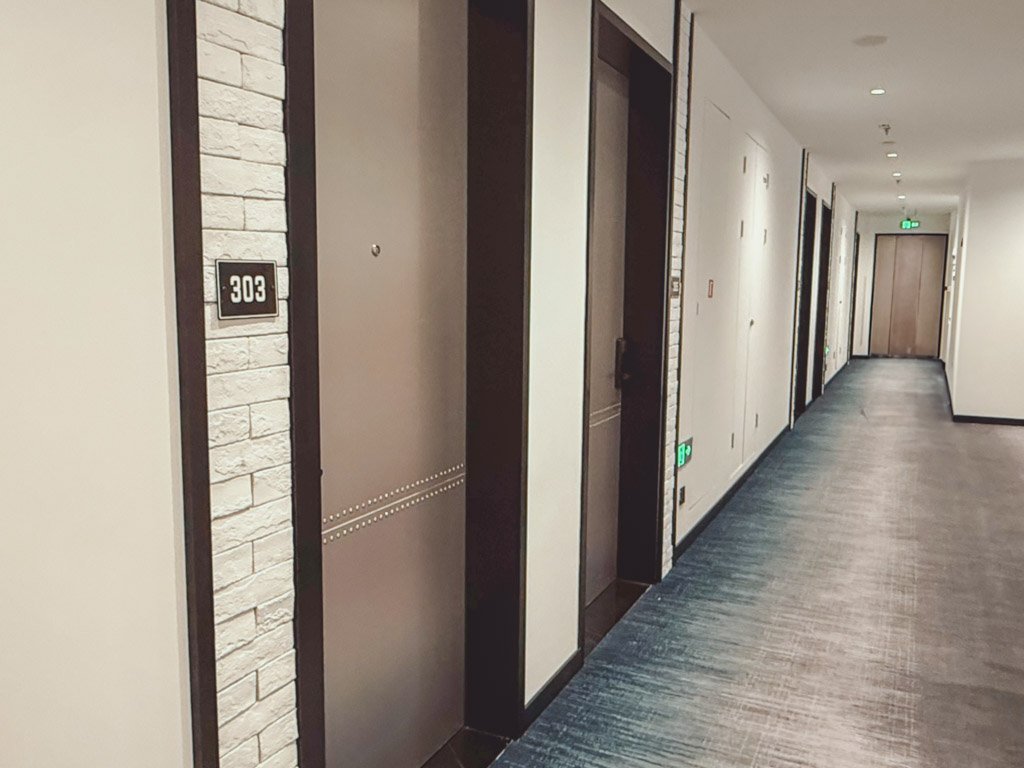 モクシー蘇州シティセンター客室フロアの廊下