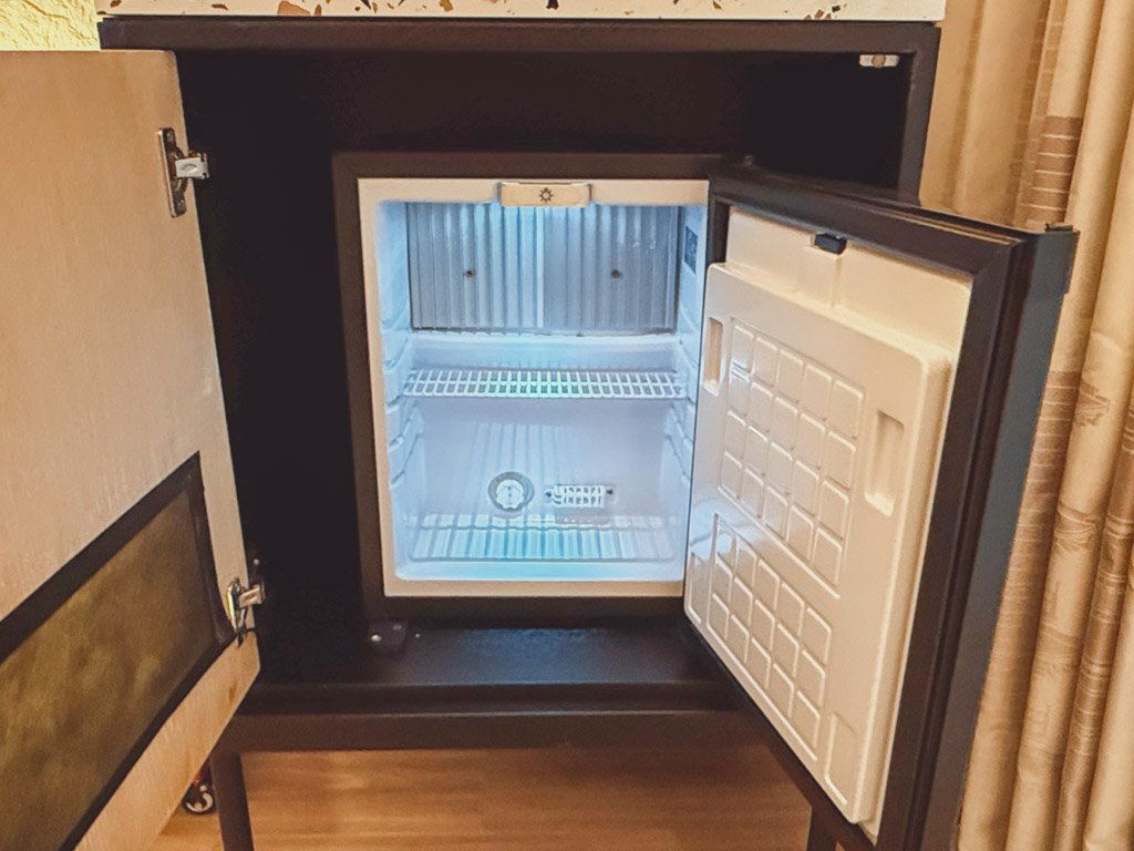 モクシー蘇州シティセンター客室のミニ冷蔵庫
