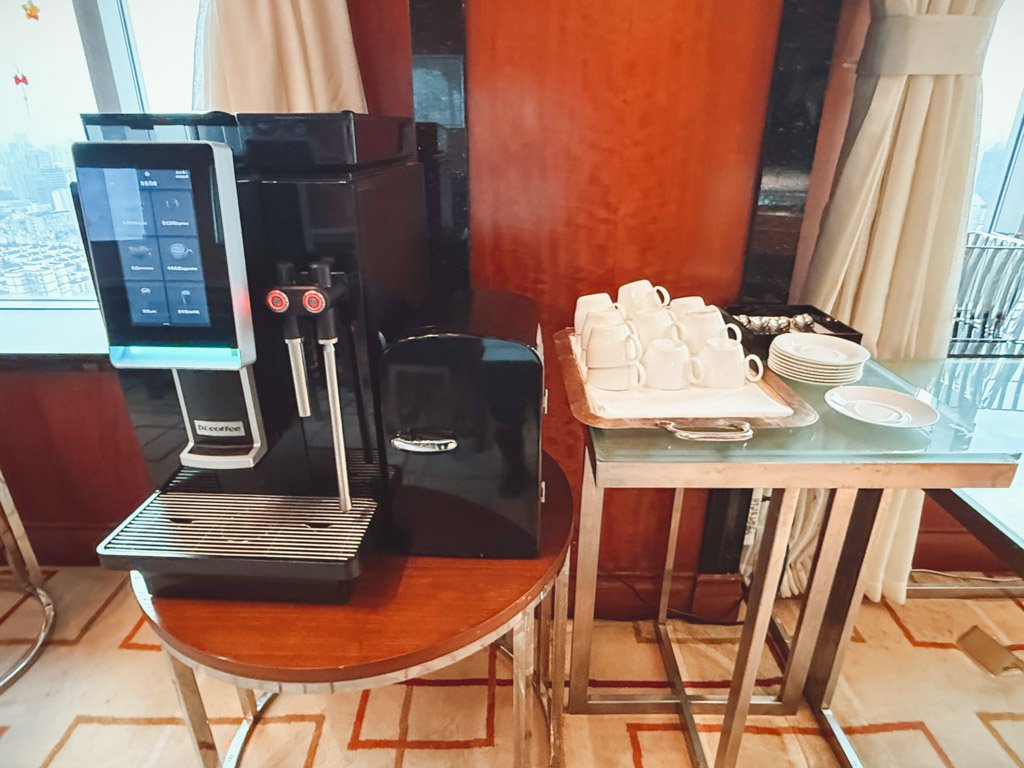 ホンタホテル上海エグゼクティブラウンジのコーヒーマシン