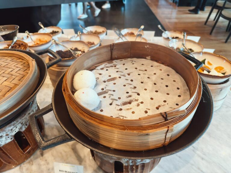 Wクアラルンプール朝食ビュッフェの点心と蒸し料理