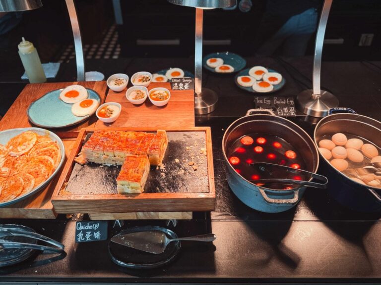 W上海外灘朝食ビュッフェの卵料理ステーション