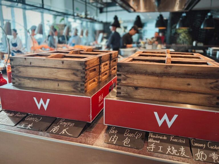 W上海外灘朝食ビュッフェの蒸し料理コーナー