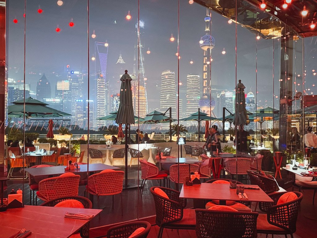 W上海外灘LIVING ROOMテラスから見る上海の夜景