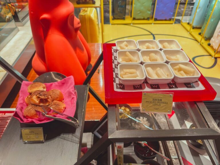 W蘇州ハッピーアワーの温菜コーナー