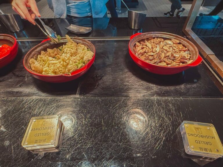 W蘇州朝食ビュッフェの炒め麺