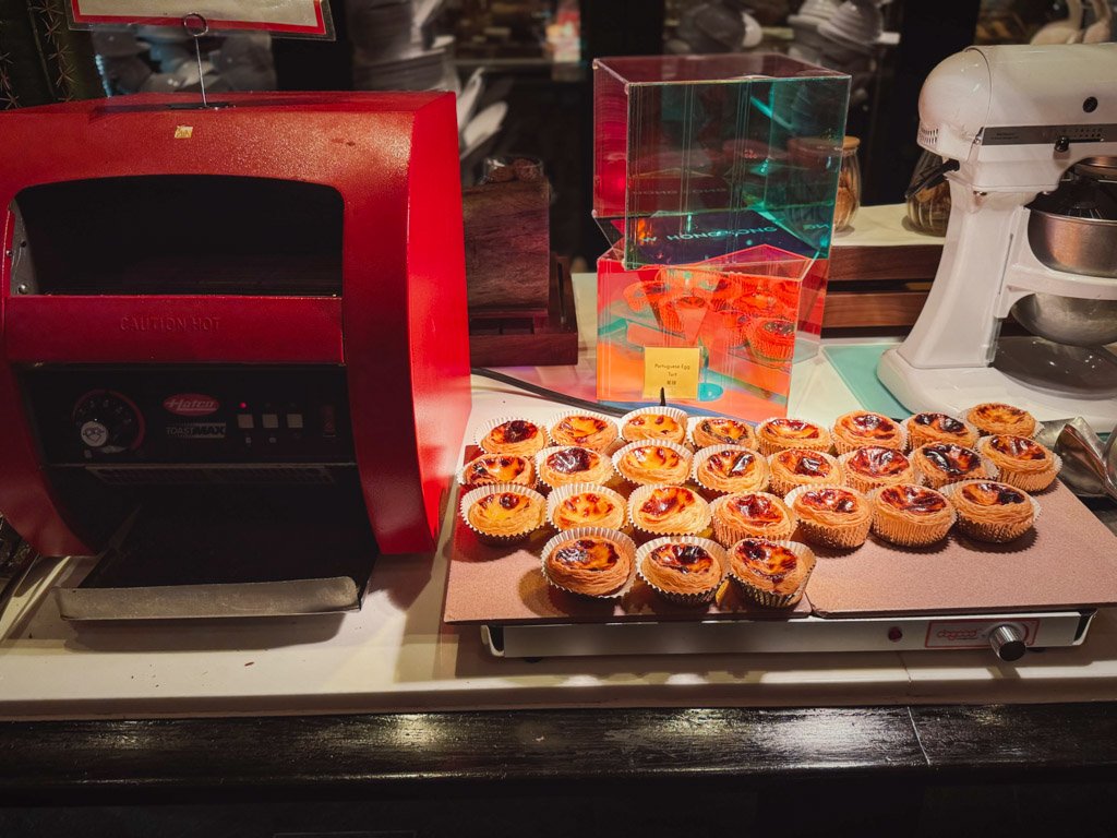 W香港KITCHEN朝食ビュッフェのミニタルト