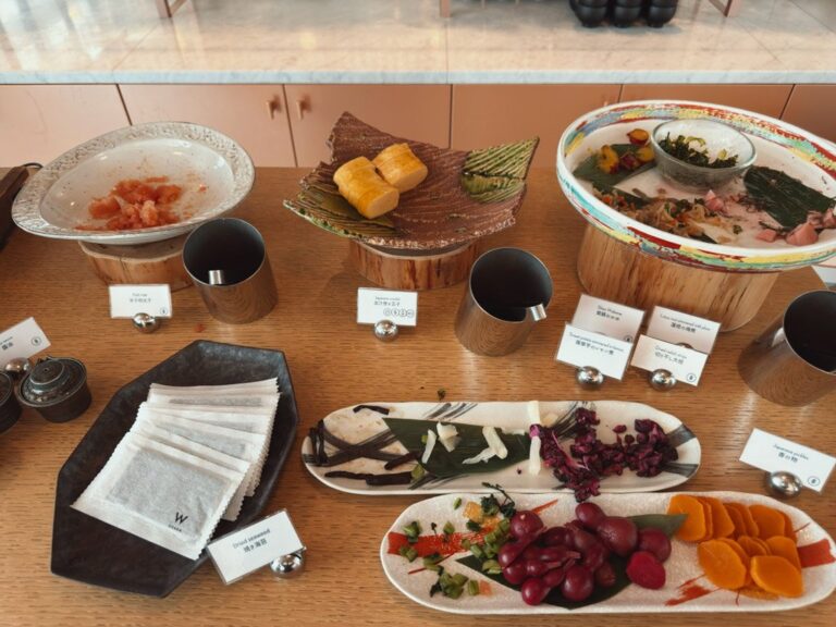 W大阪朝食ビュッフェのチーズとシャルキュトリー