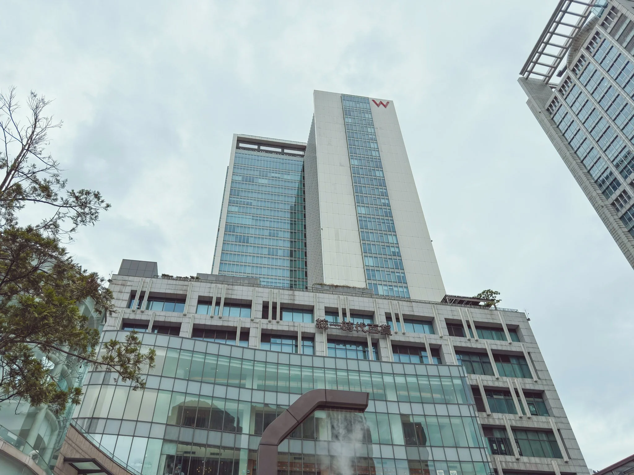 W台北のホテル外観