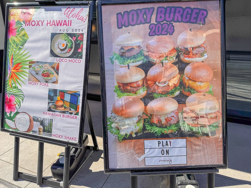 モクシー大阪新梅田のメニュー案内
