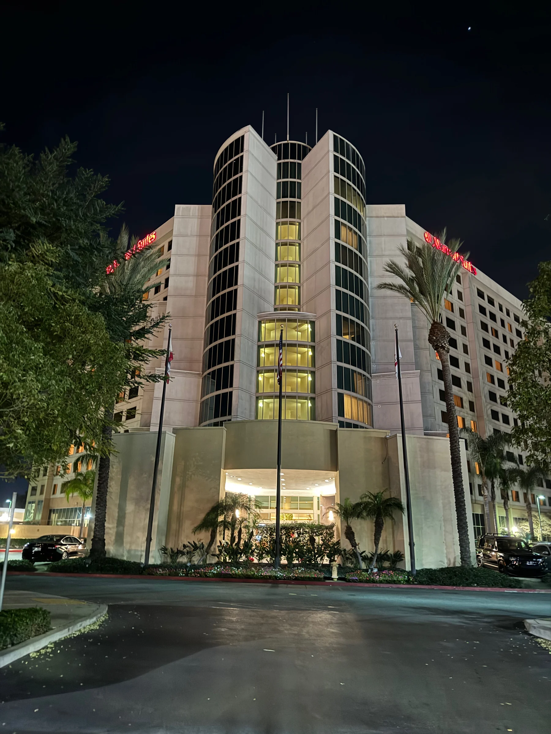Anaheim Marriott Suites photographed at night