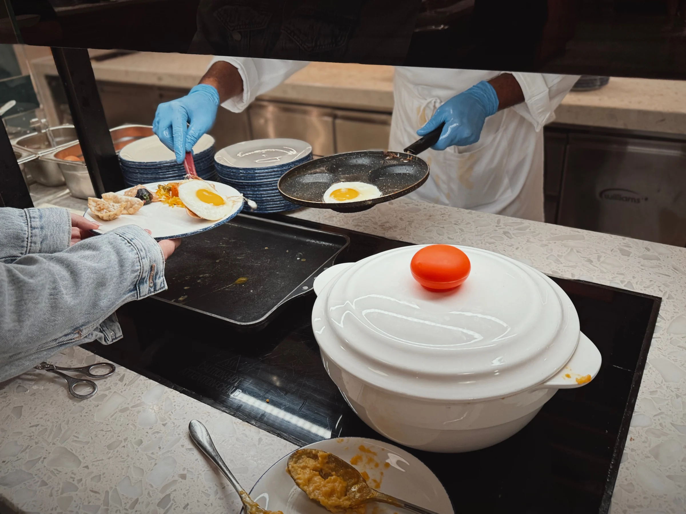 The egg station, cooking in front of guests