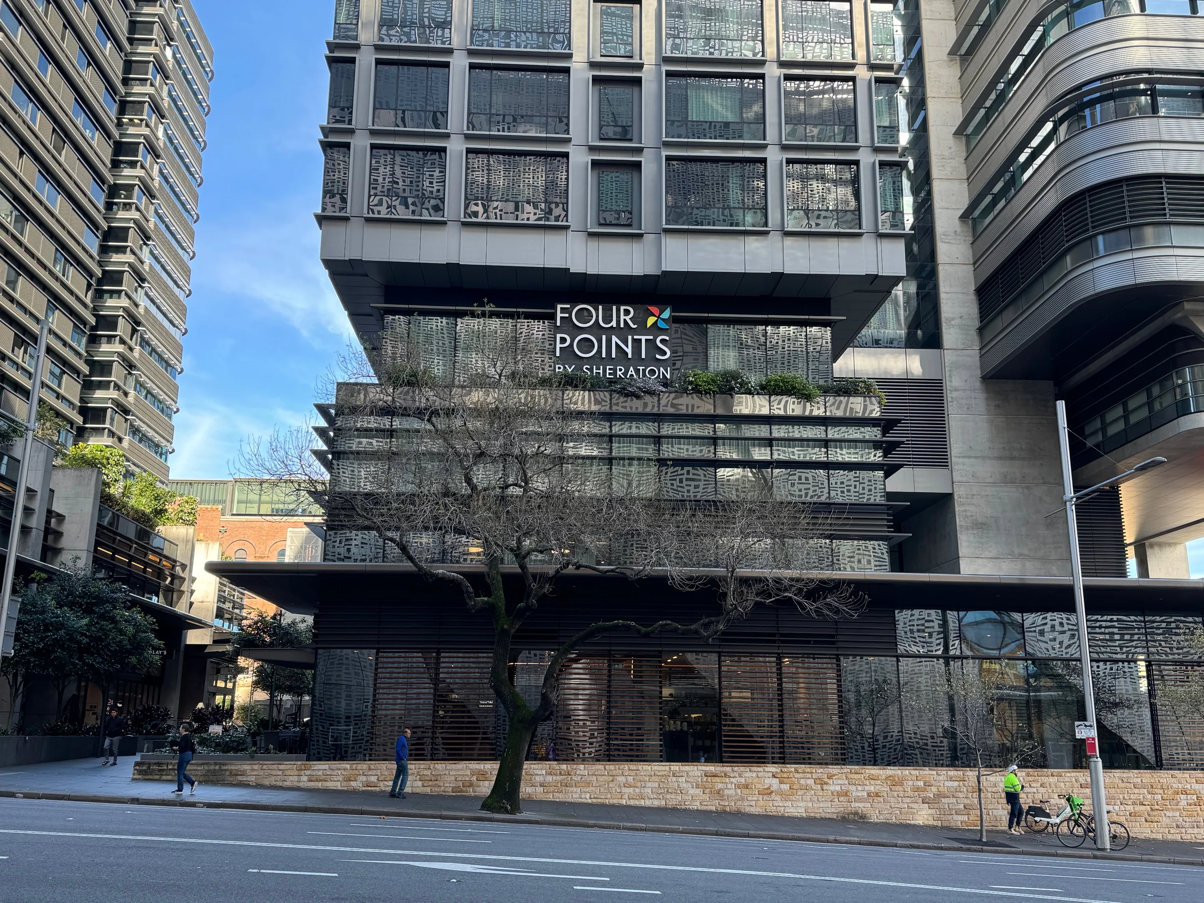 The hotel viewed from across Broadway.