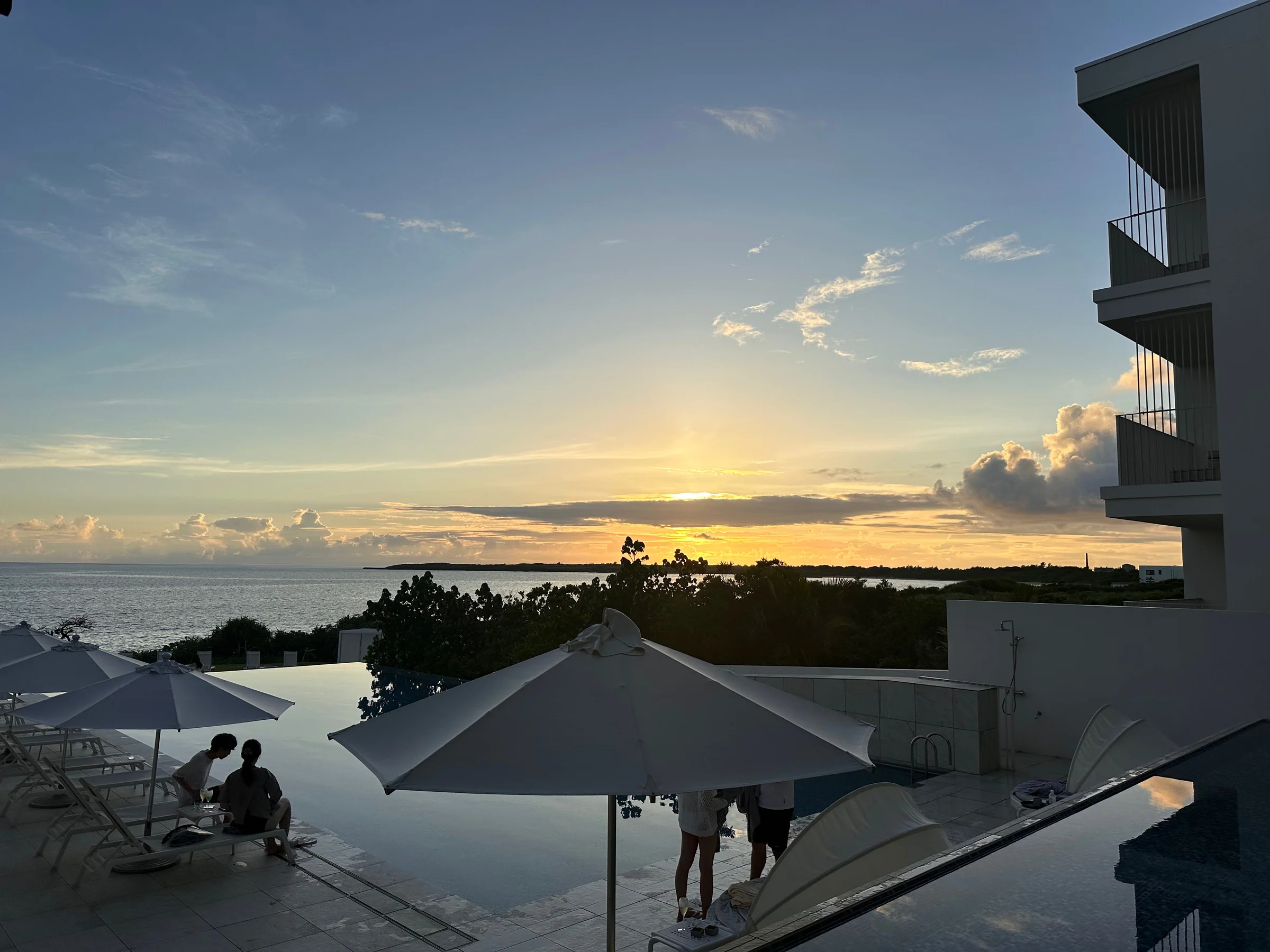The sea and evening sky from the lobby.