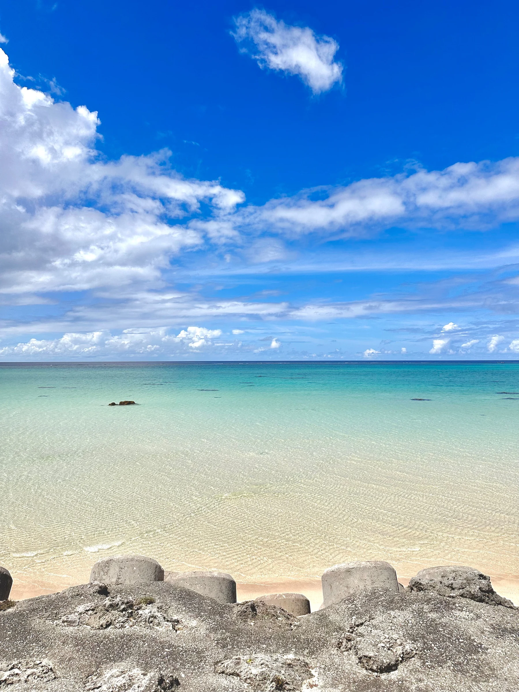 White sand and blue sea at 17END.