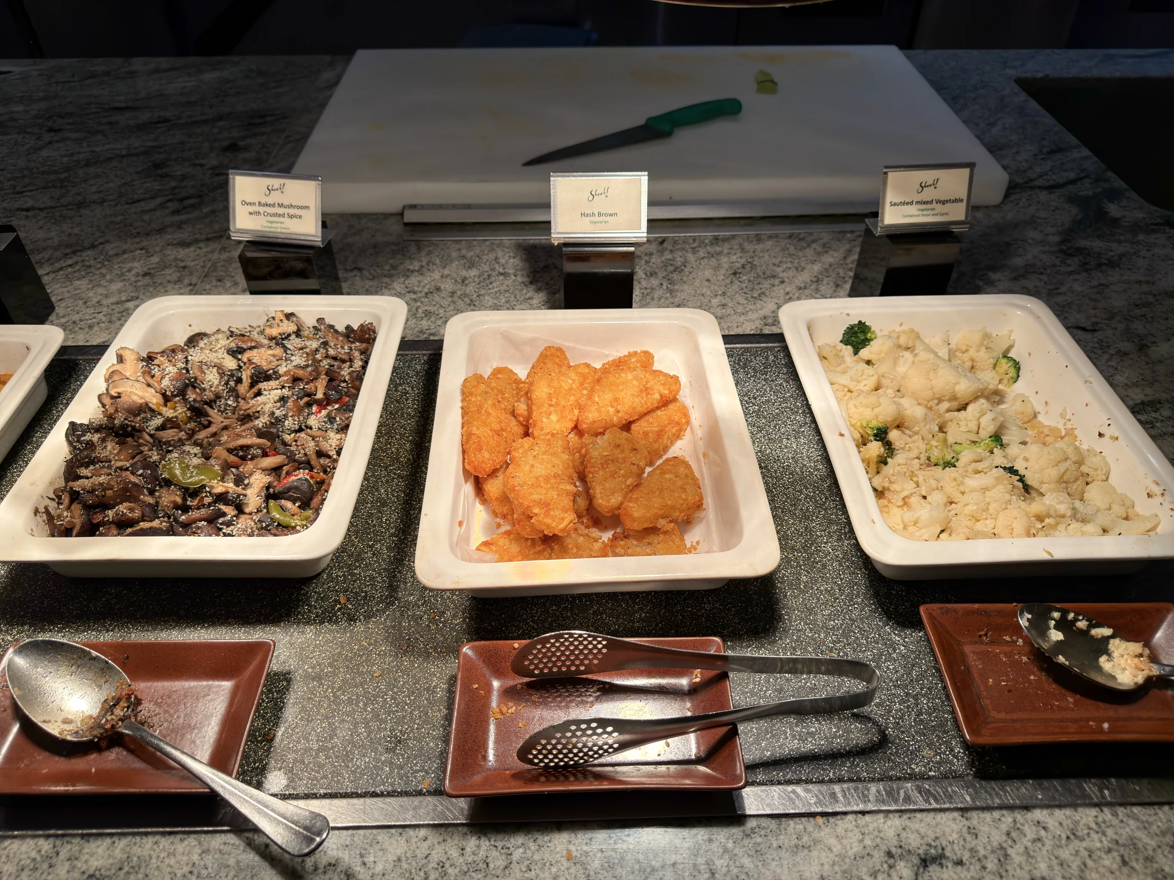 Shook!の朝食、ハッシュドポテトなど。