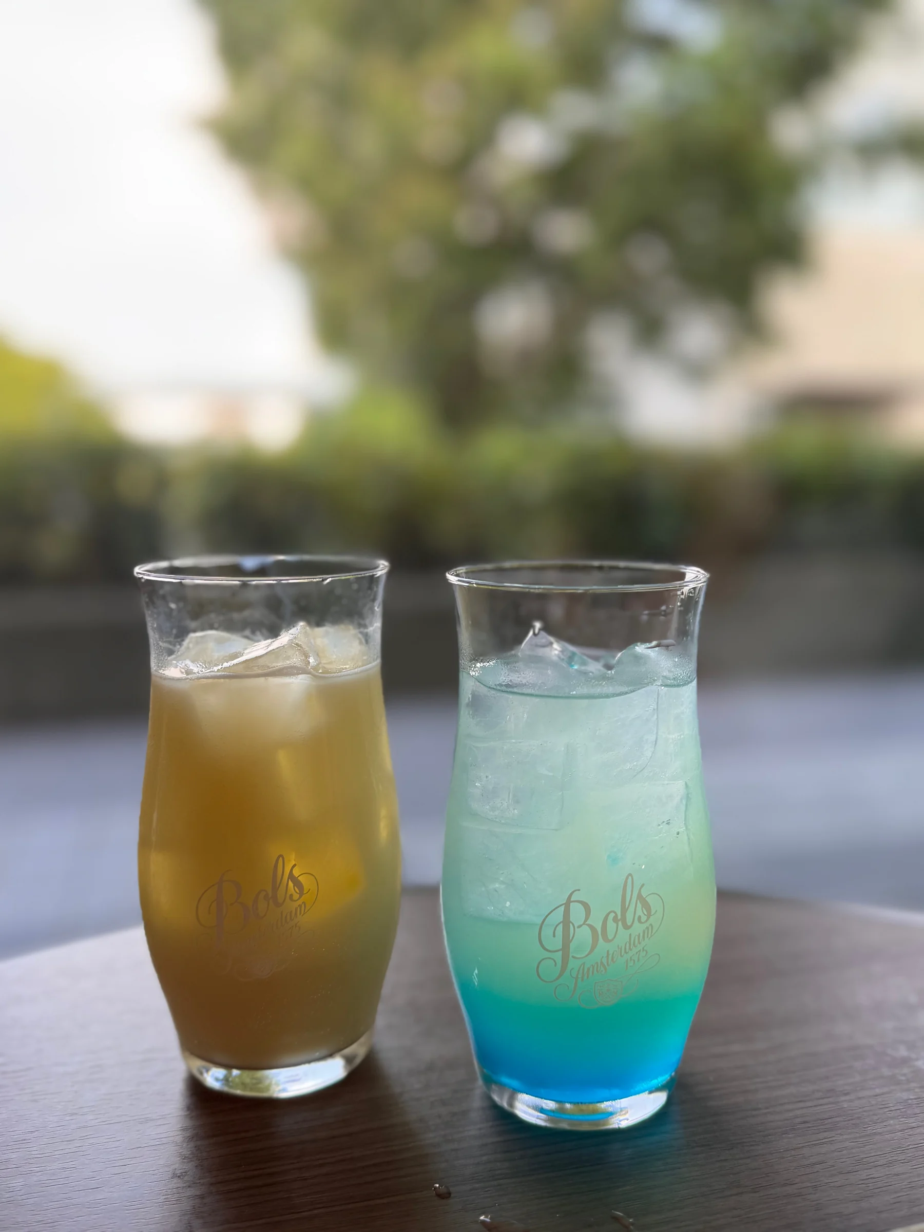 Two drinks in summery colours