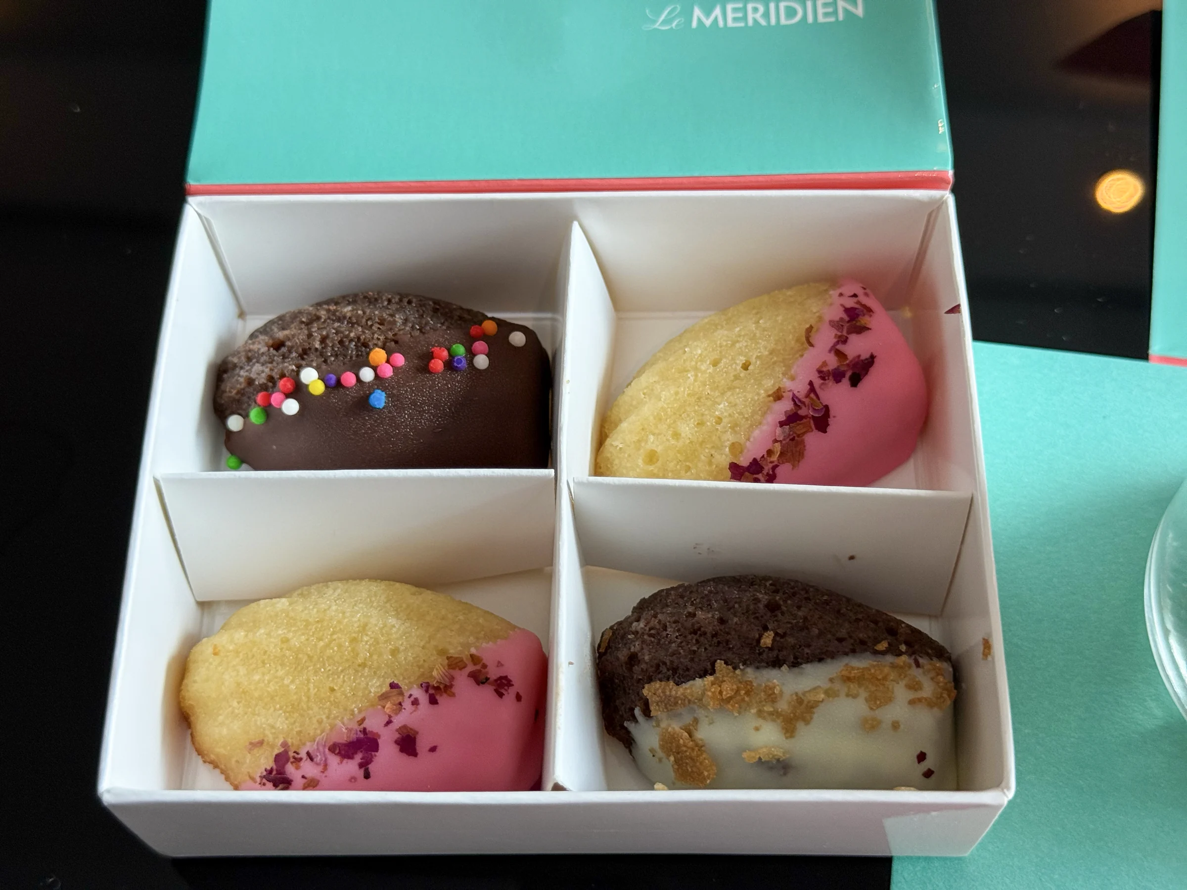 A small, moist cake.