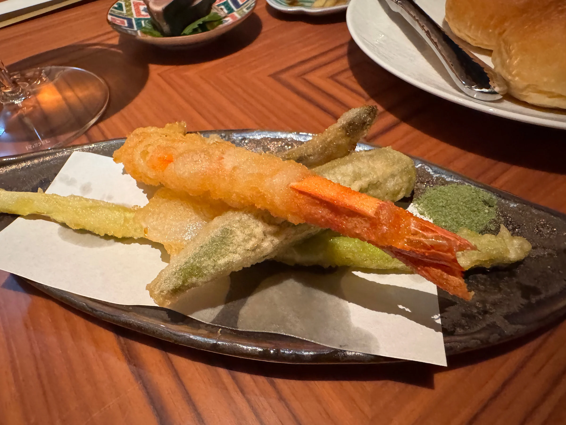 A serving of prawn and vegetable tempura