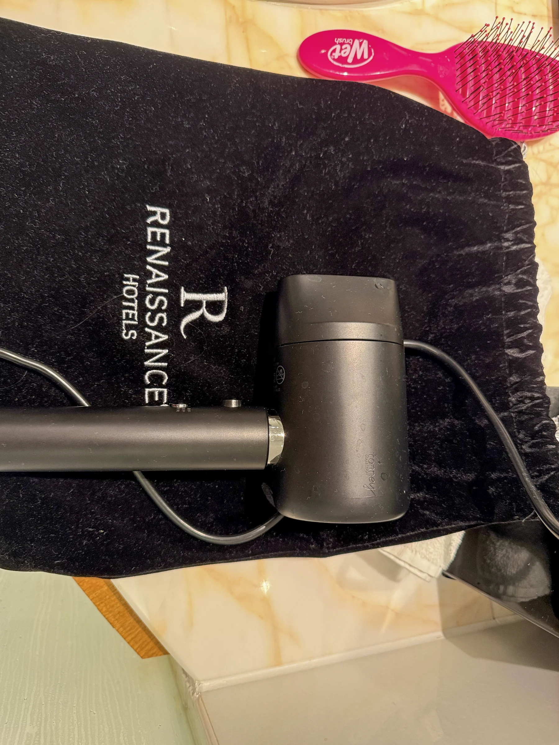 A hair dryer I liked for its strong airflow.