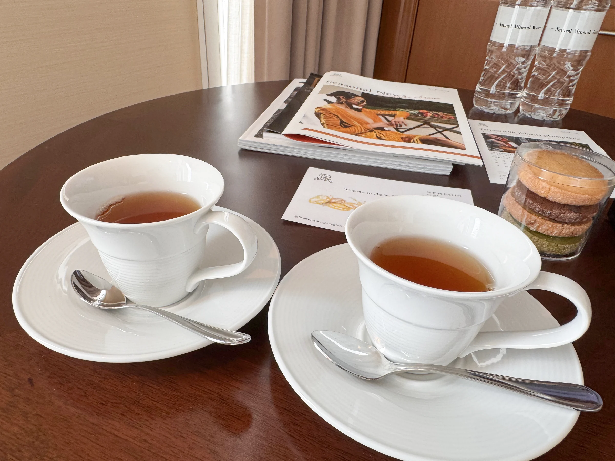 Tea and cookies brought by the butler.