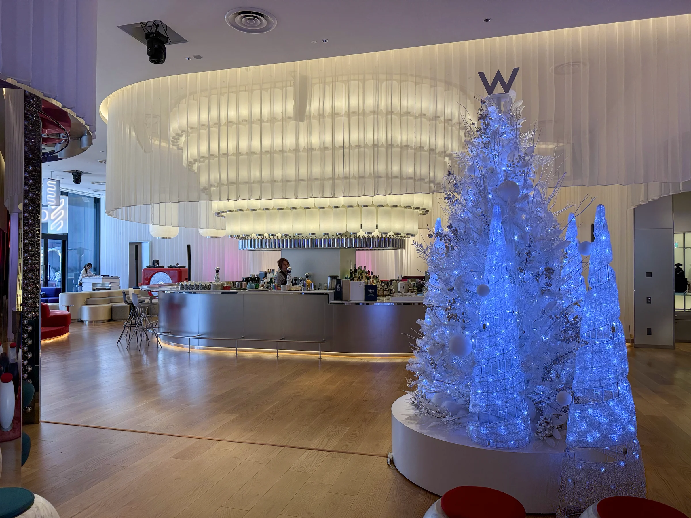 The large Christmas tree in LIVING ROOM