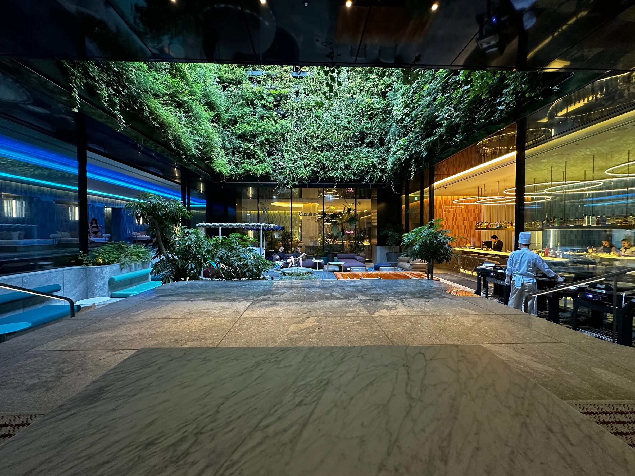 The courtyard where I enjoyed BBQ. (July 2023)