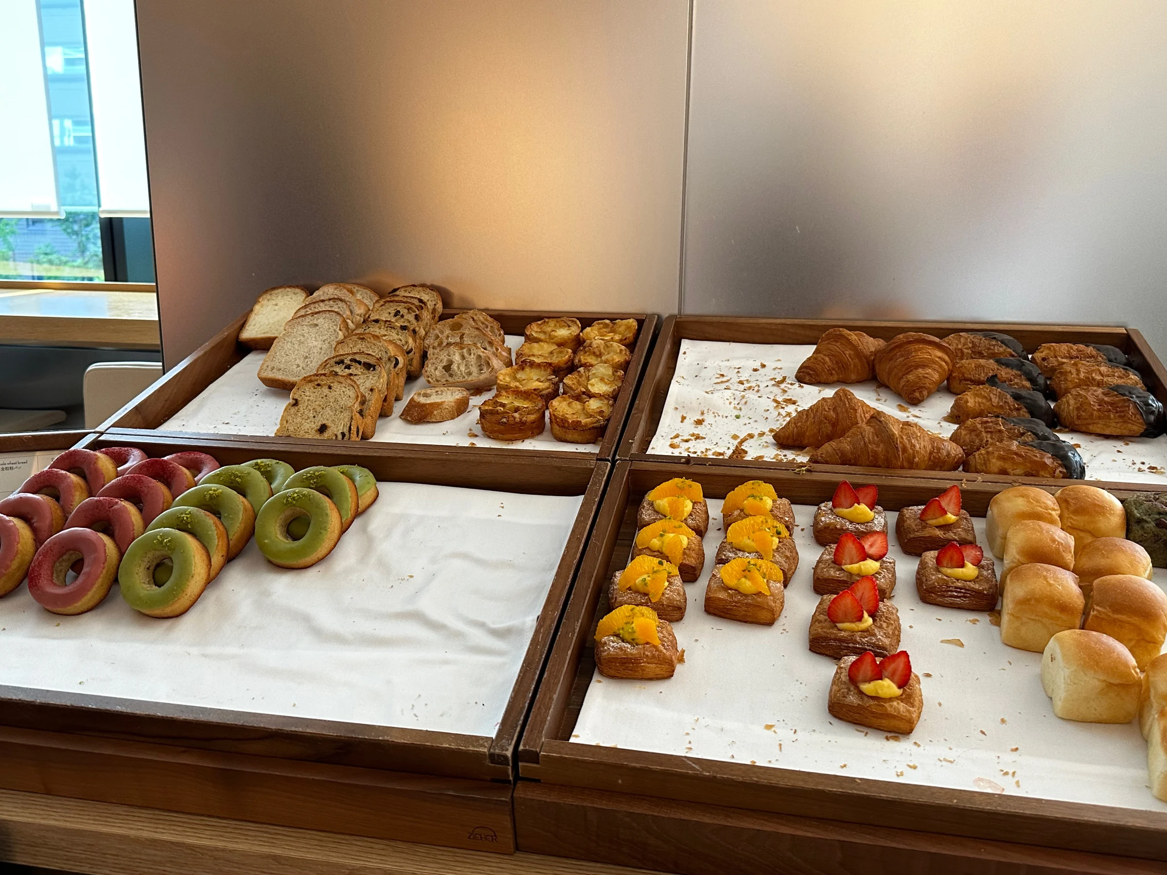 Bread and baked sweets at breakfast. (May 2023)