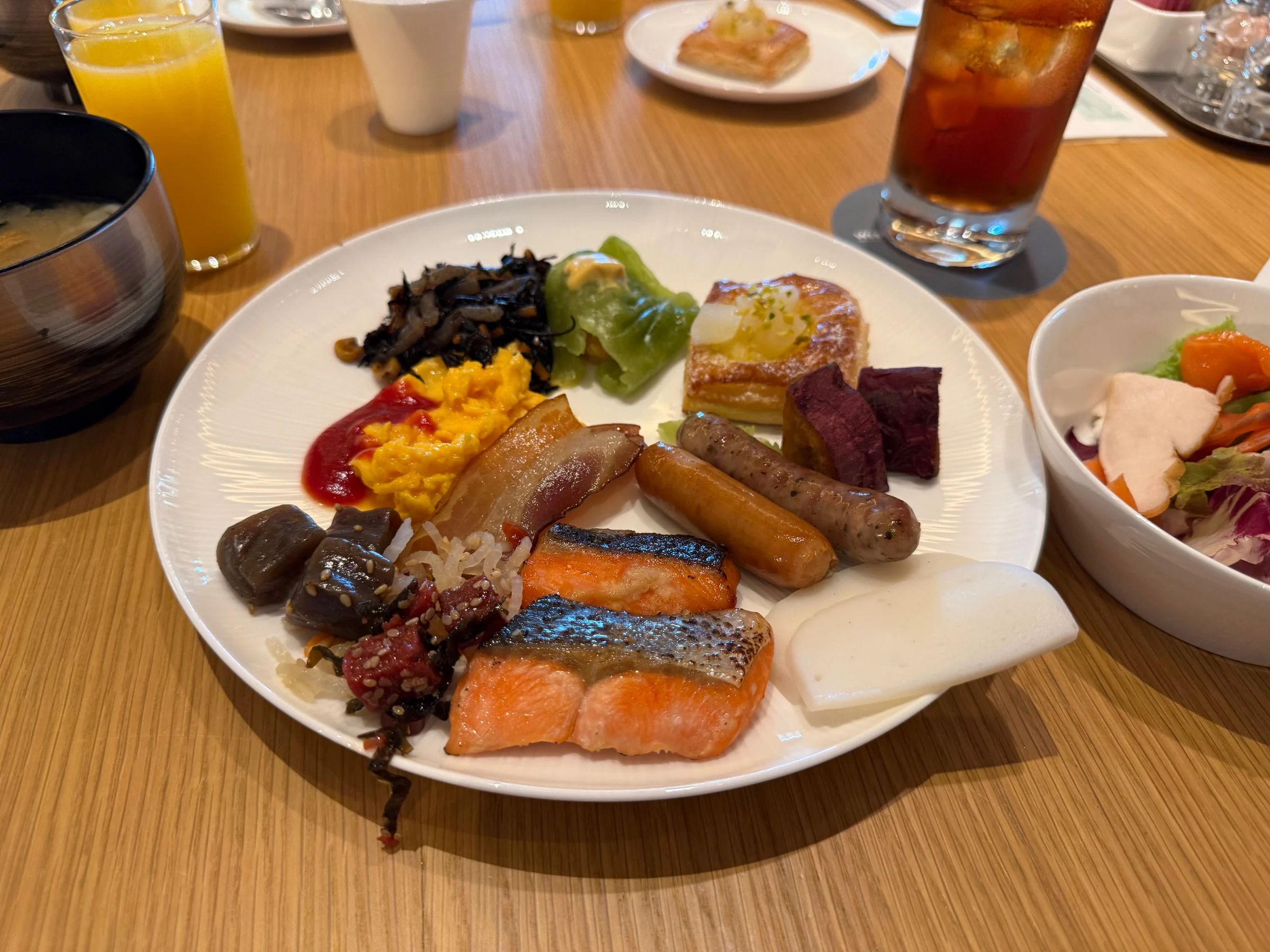 Breakfast with Danish pastries and Japanese and Western dishes